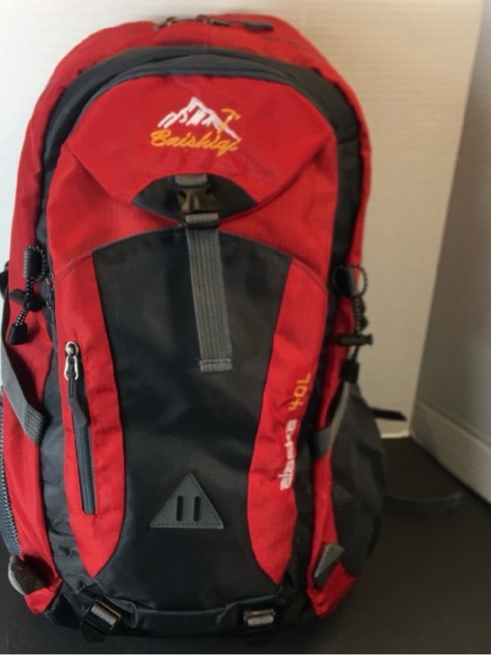 Baishiqi Alaska 40L Hiking Backpack Camping Outdoor Daypack Red Black Travel